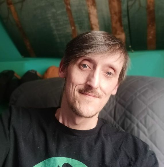 Meet your Posher, Alexander - Picture 1 of 1